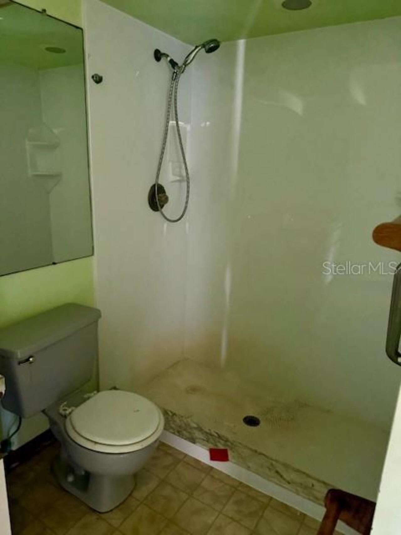 Listing Photo 17