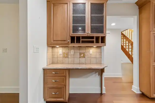 Listing Photo 18
