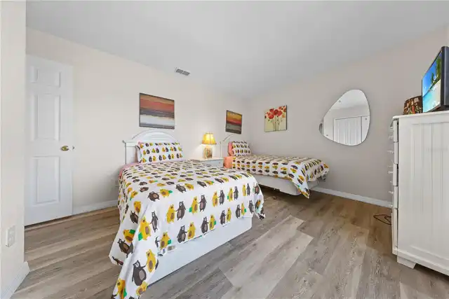 Listing Photo 46