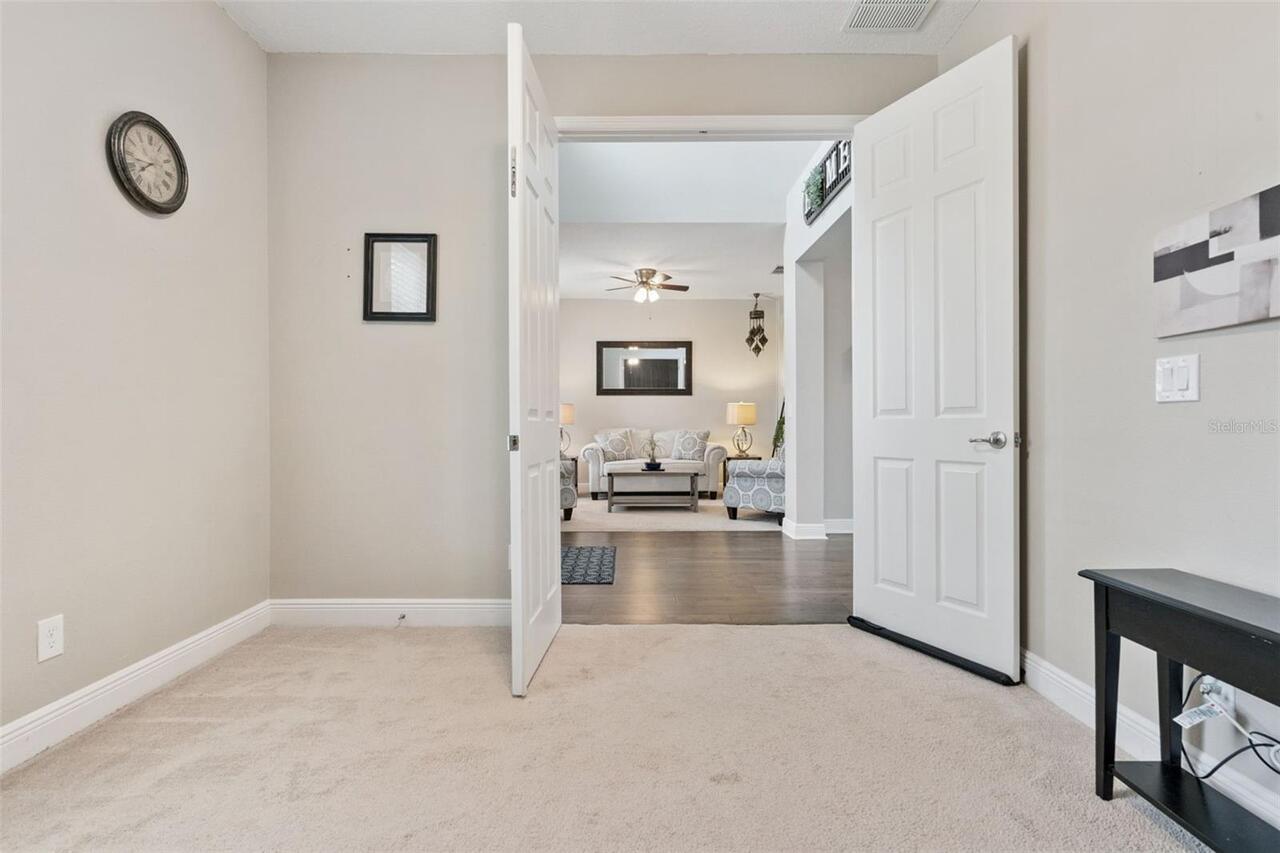 Listing Photo 9