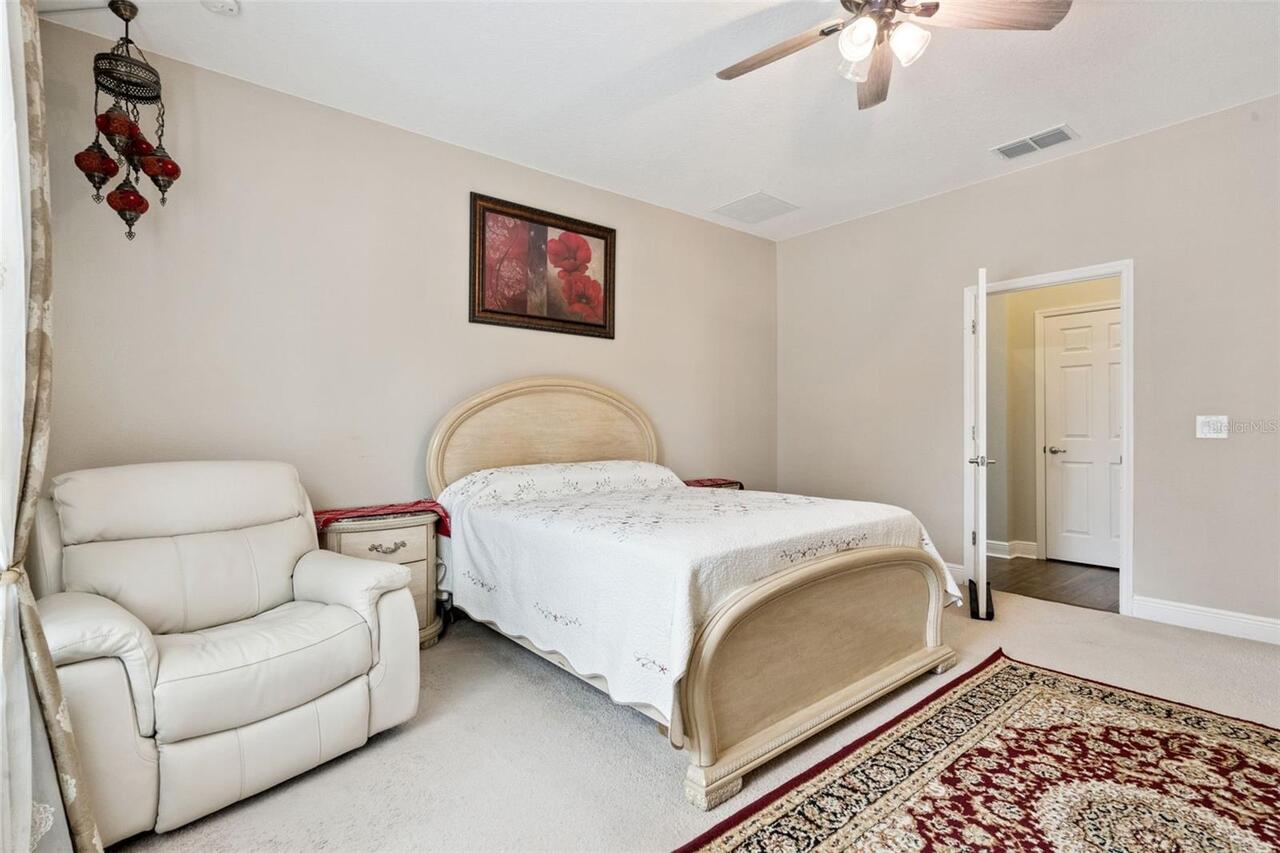 Listing Photo 28