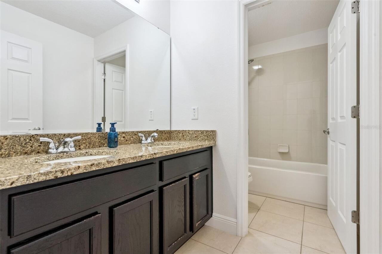 Listing Photo 37