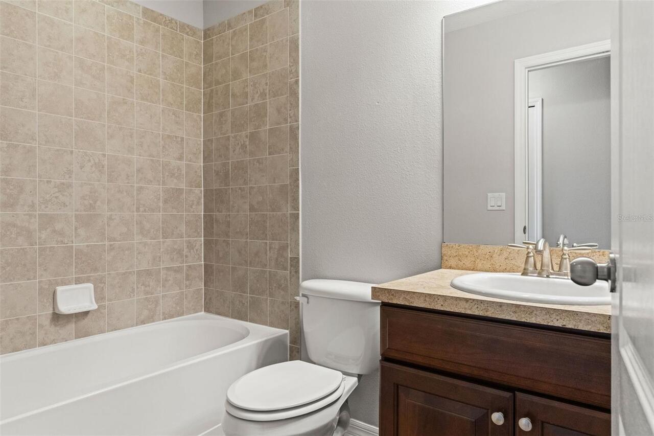 Listing Photo 17
