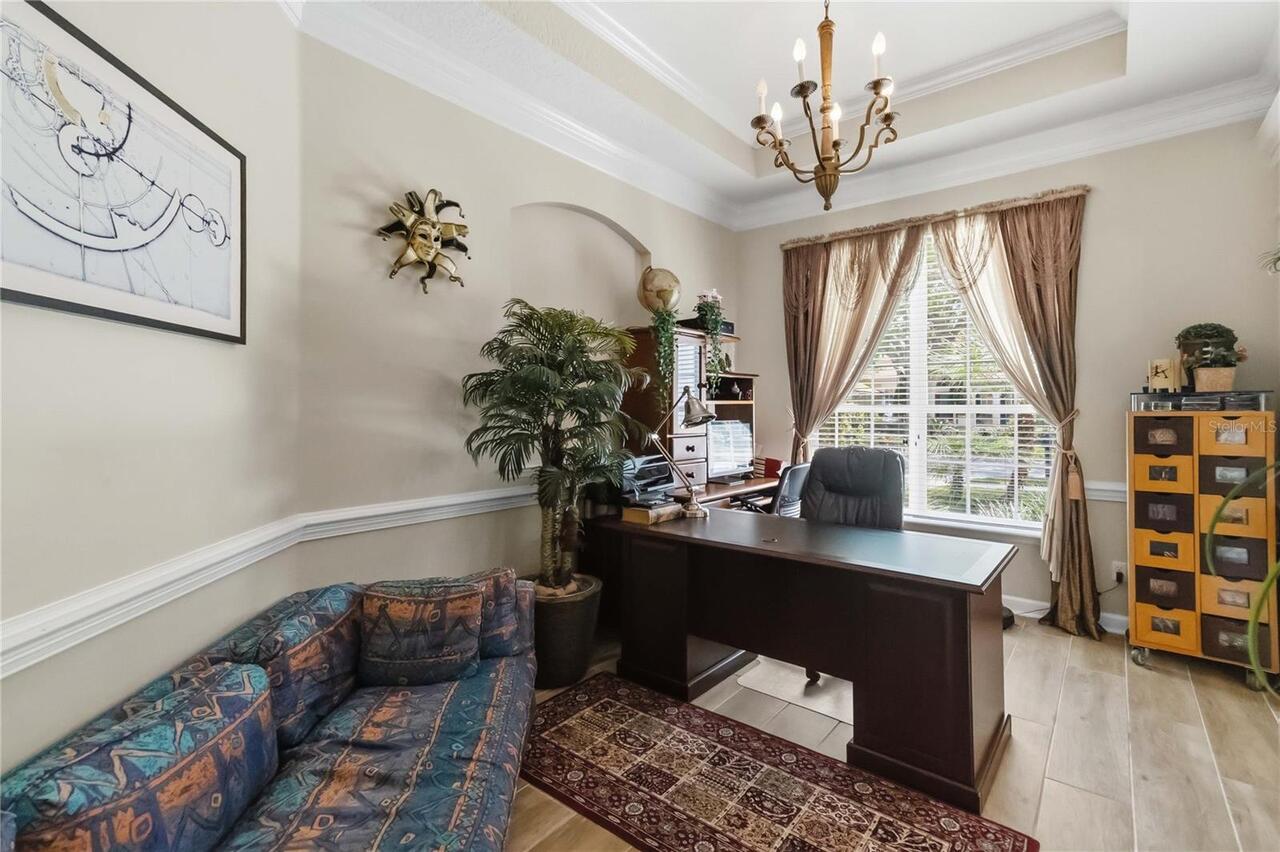 Listing Photo 10