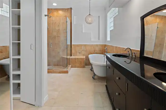 Listing Photo 18