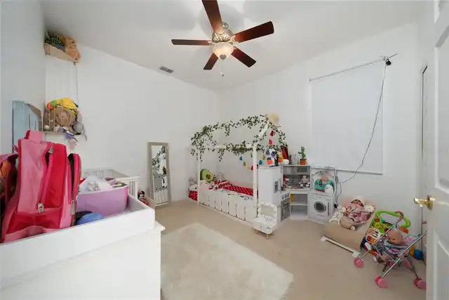 Listing Photo 28