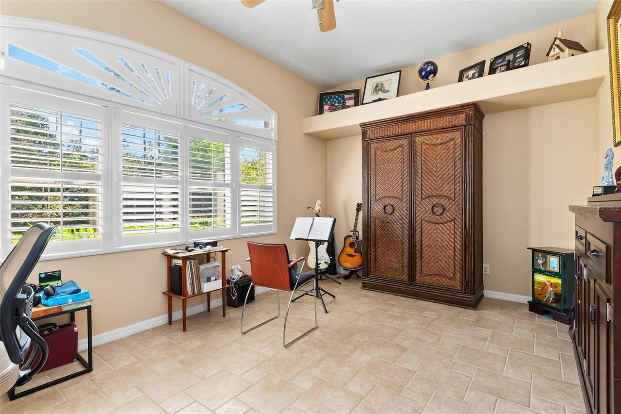 Listing Photo 42