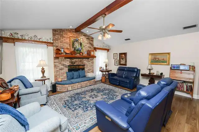 Listing Photo 25