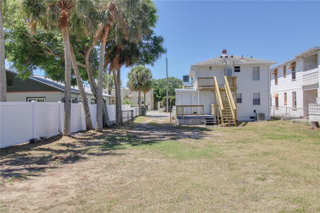 Listing Photo 16