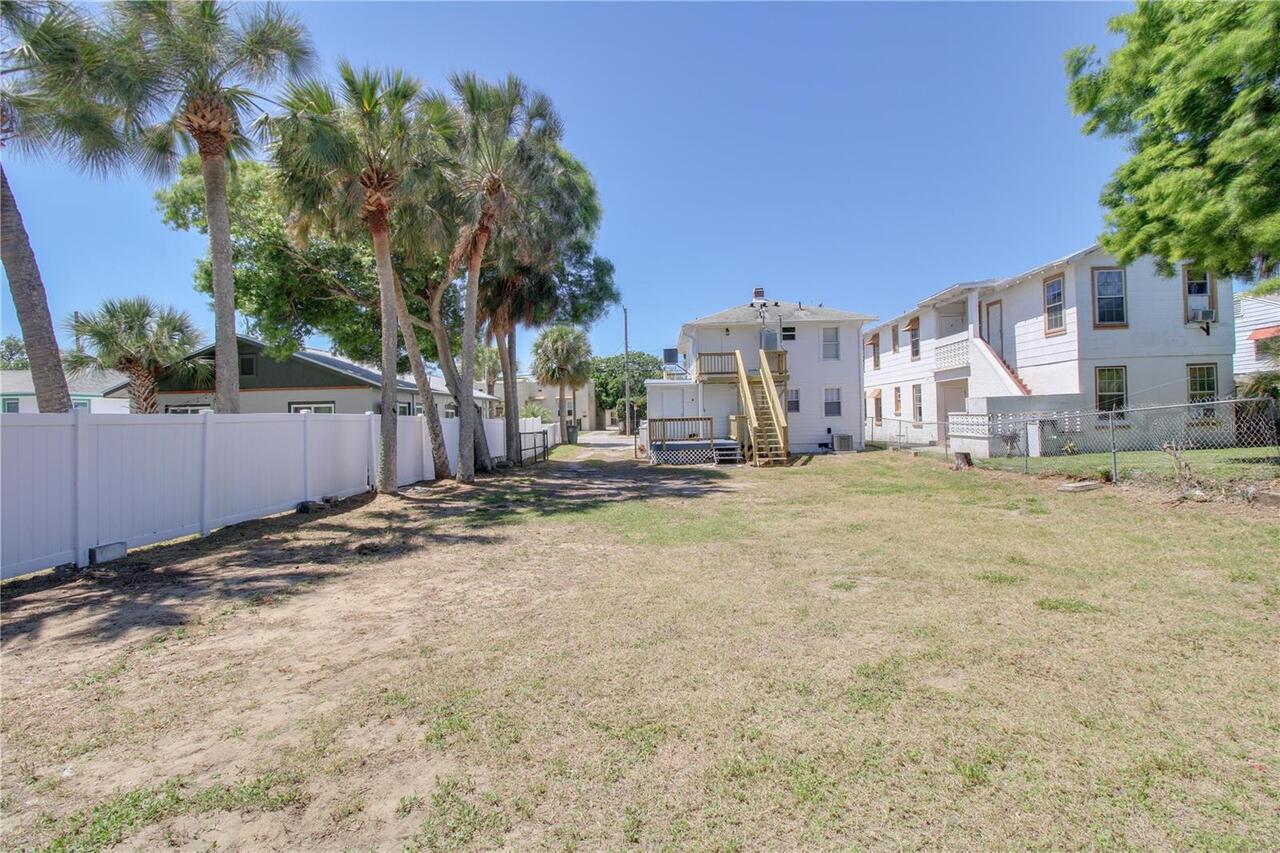 Listing Photo 17