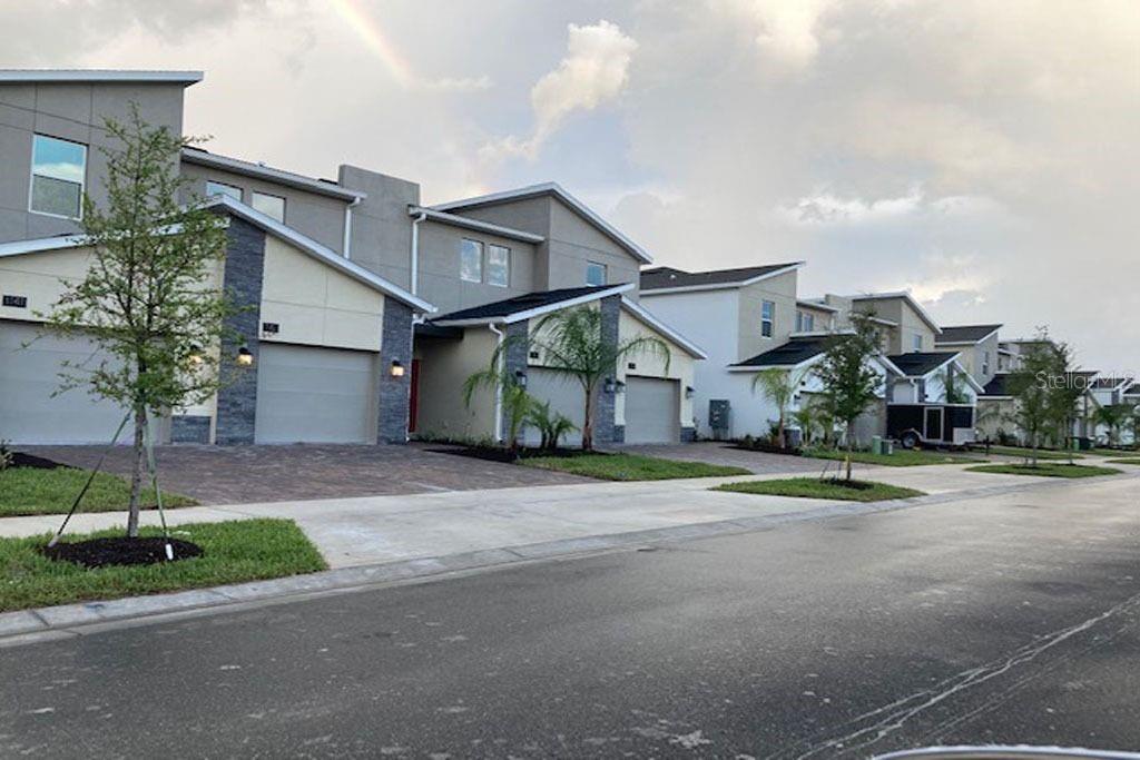 Davenport Real Estate