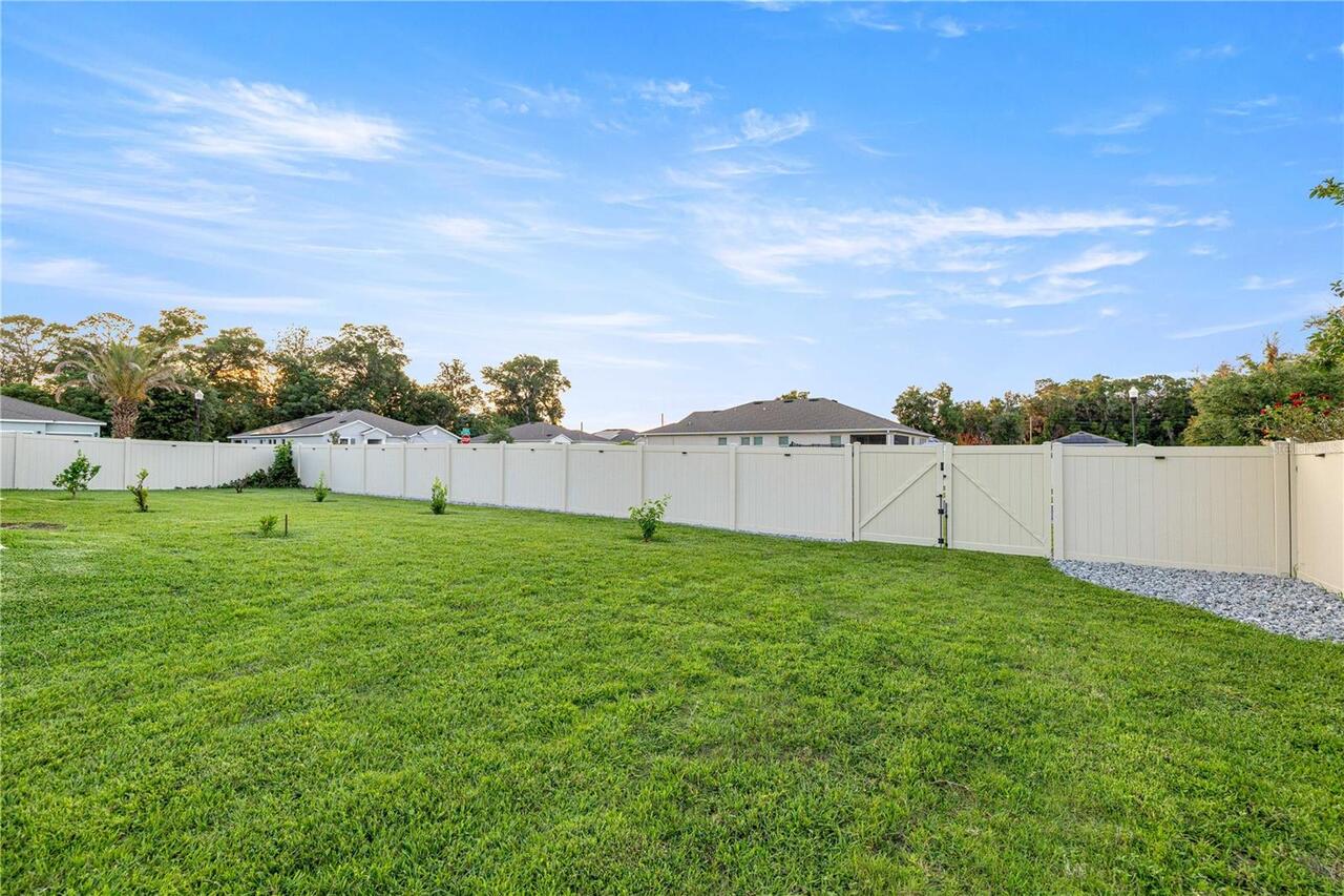 Listing Photo 38