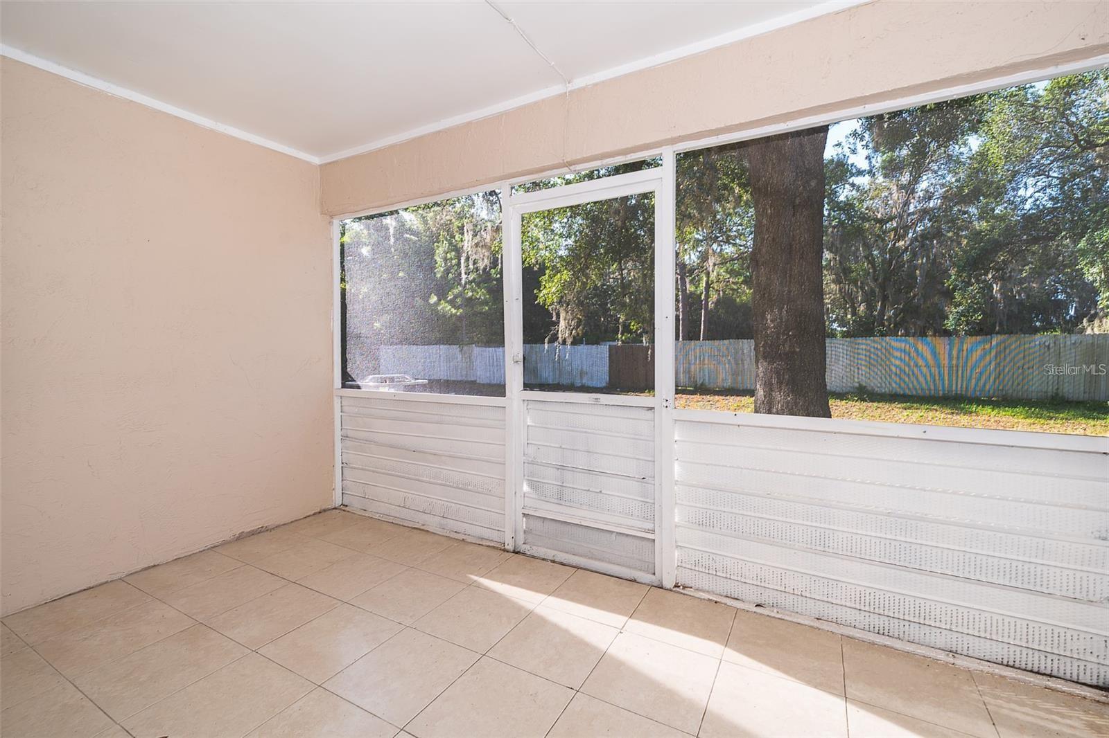 Listing Photo 17