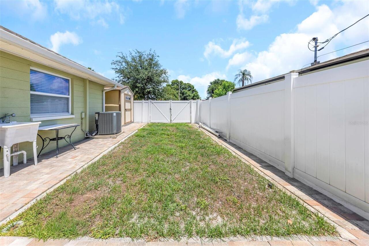 Listing Photo 7