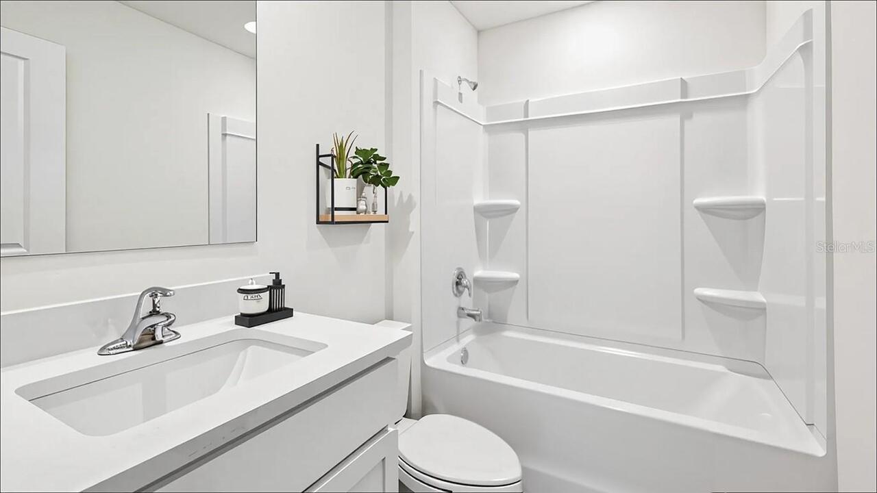 Listing Photo 9