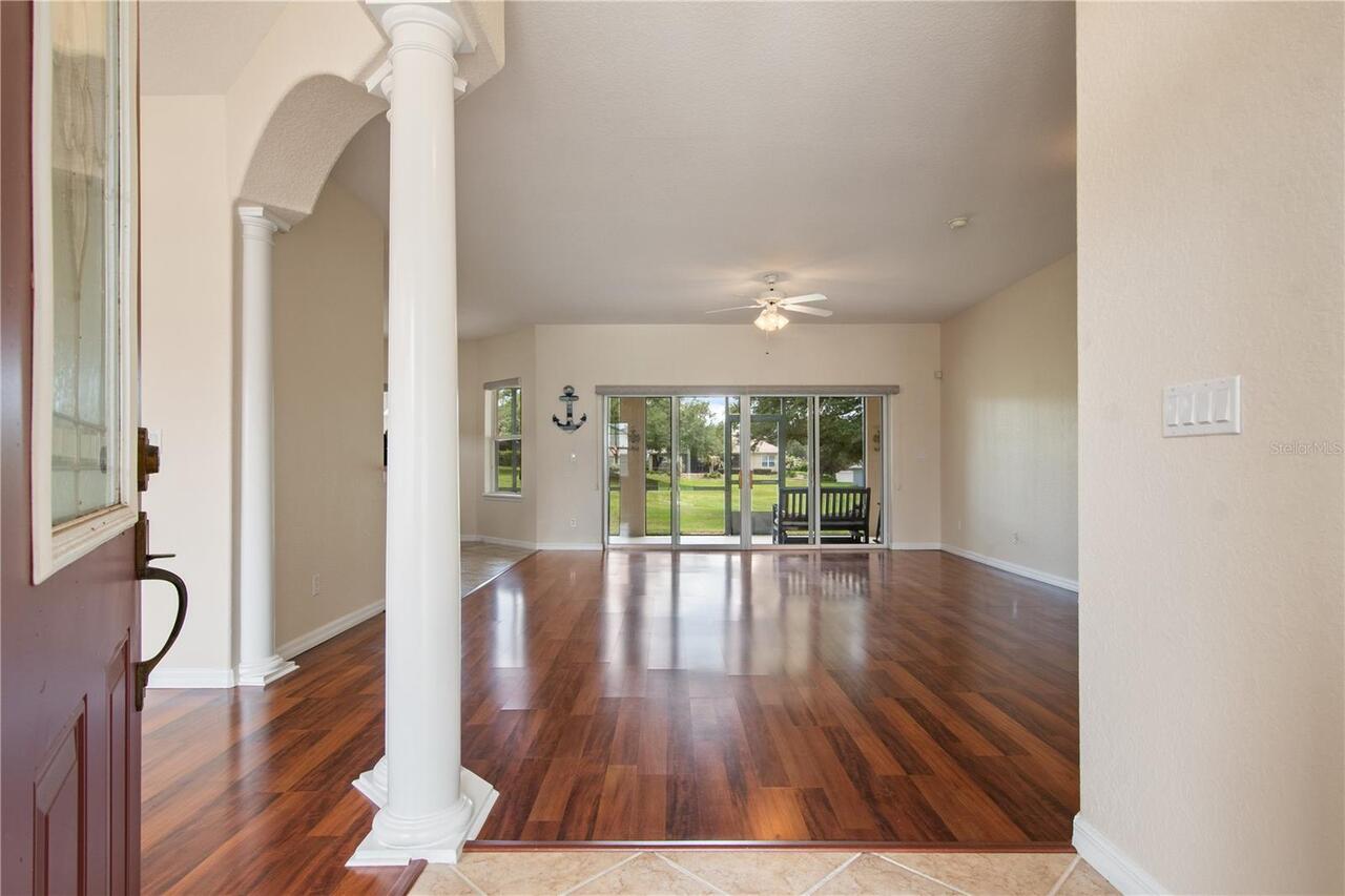 Listing Photo 14