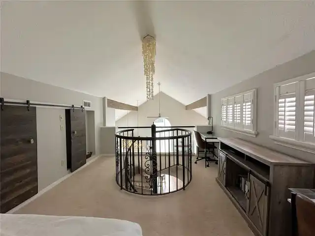 Listing Photo 19