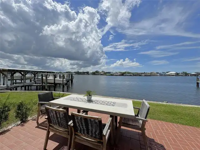 Listing Photo 32