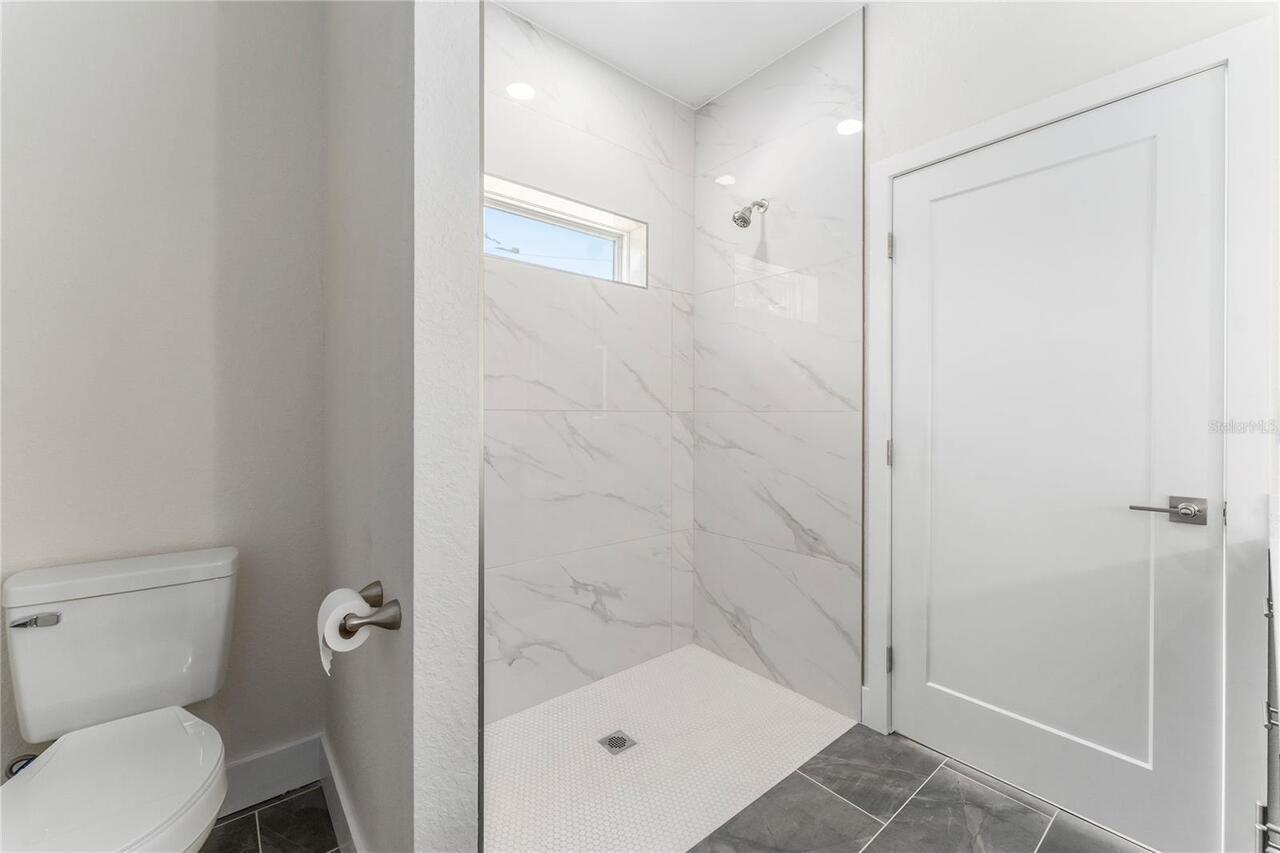 Listing Photo 20