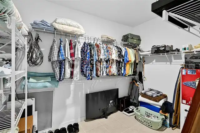 Listing Photo 32