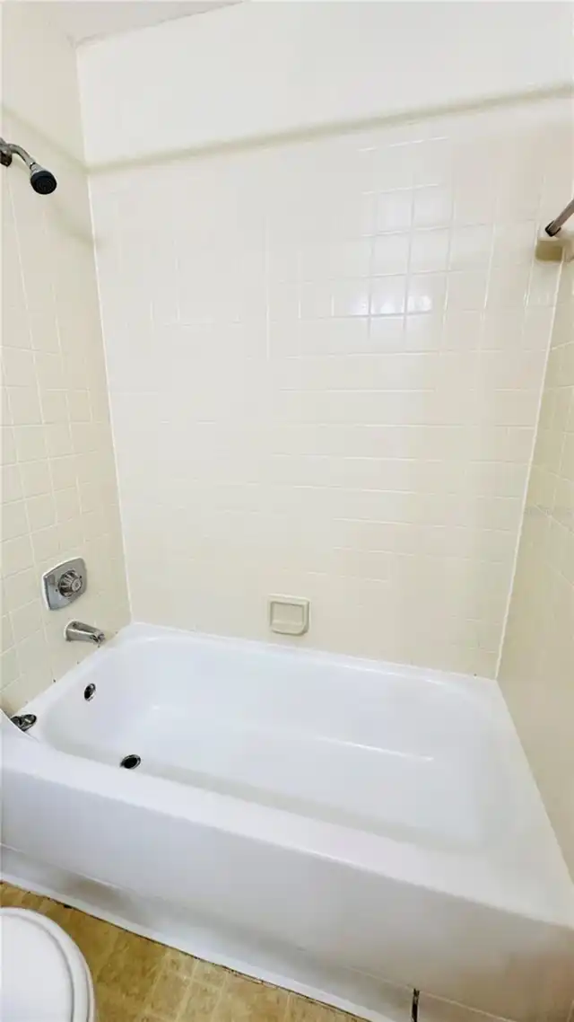 Listing Photo 13