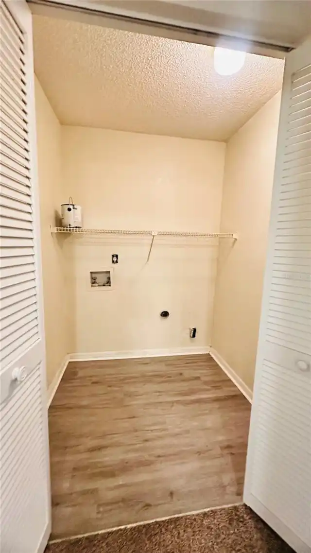 Listing Photo 14