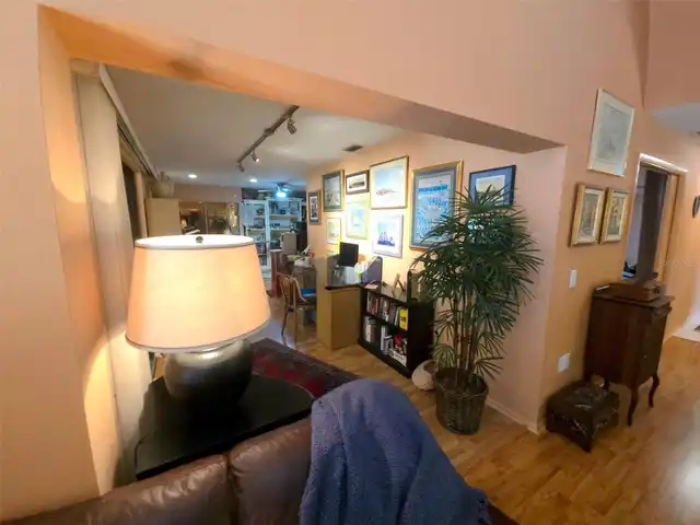 Listing Photo 18