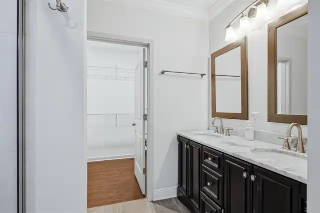 Listing Photo 33