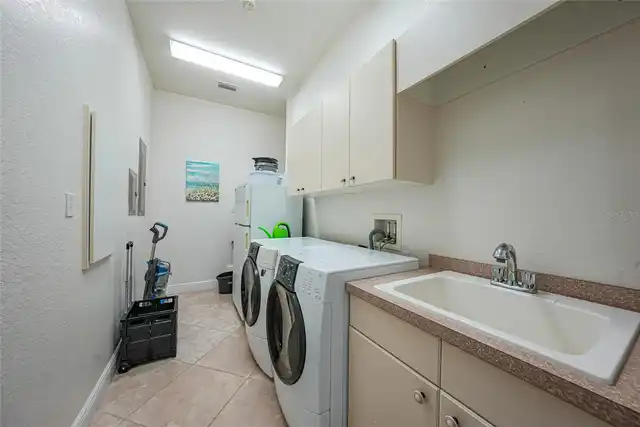 Listing Photo 38