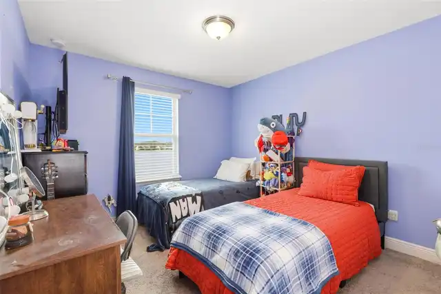 Listing Photo 11