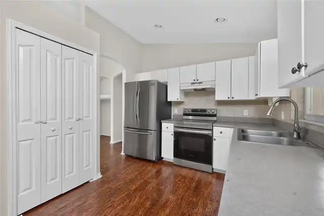 Listing Photo 19