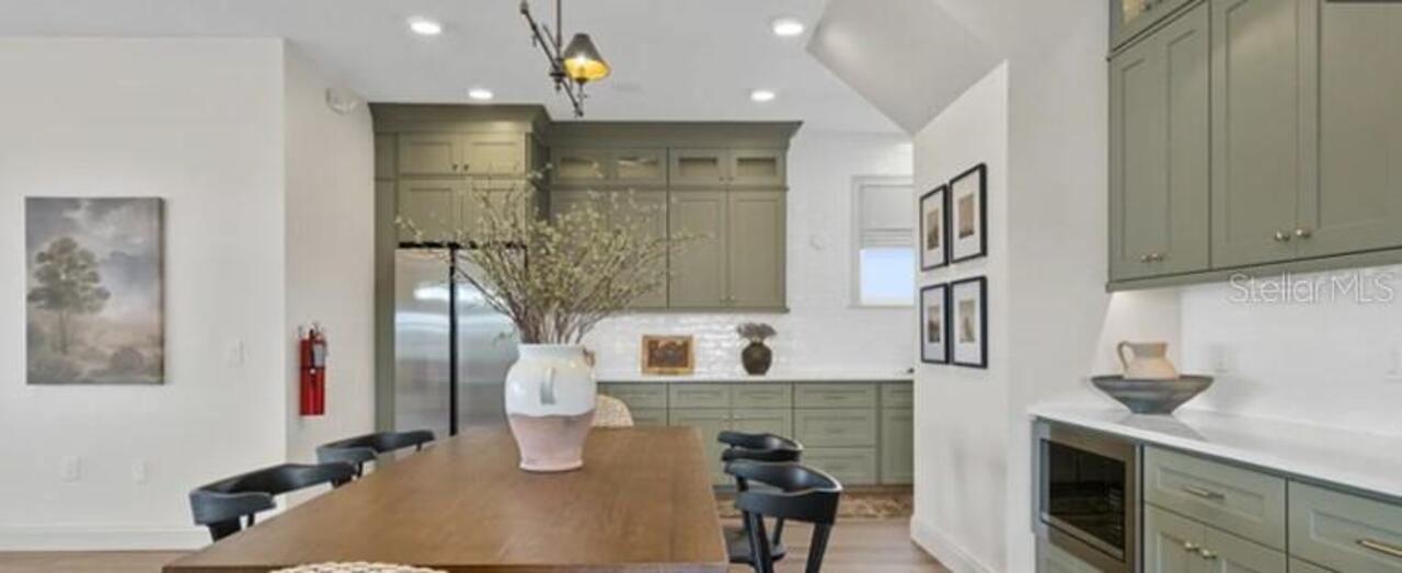 Listing Photo 10