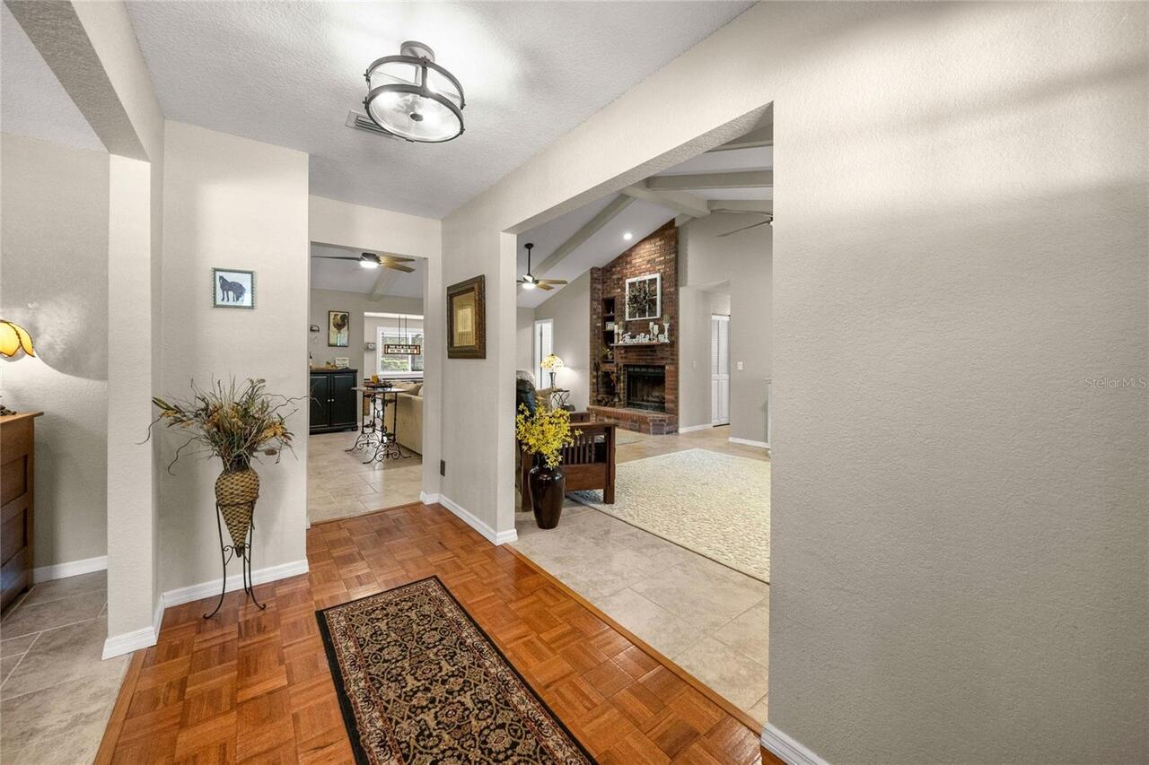 Listing Photo 8
