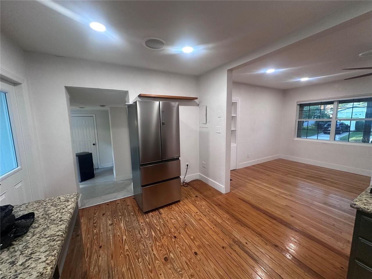 Listing Photo 16