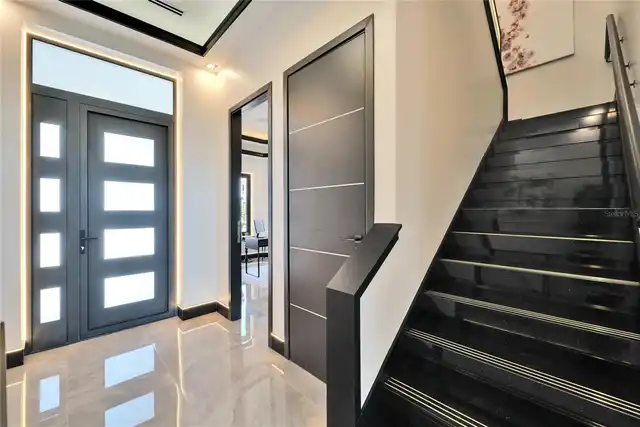 Listing Photo 9