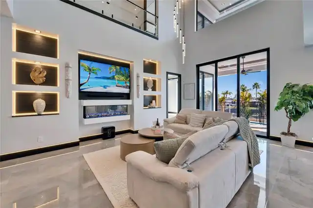 Listing Photo 15