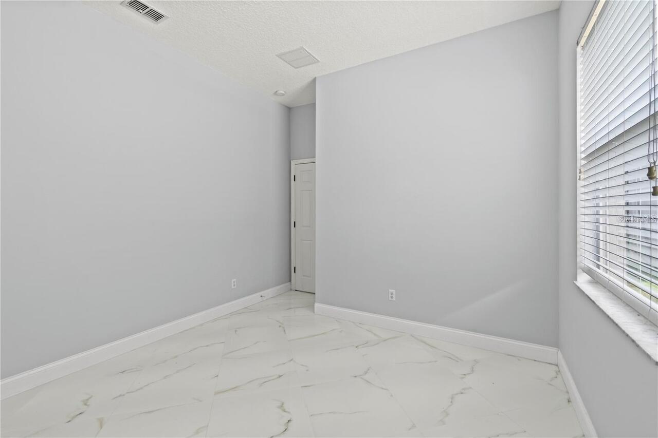 Listing Photo 33
