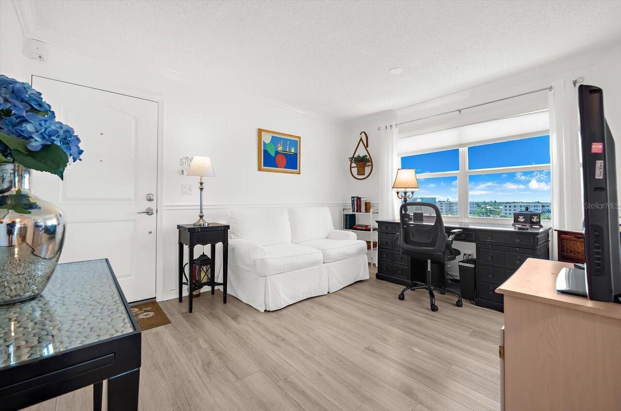 Listing Photo 15
