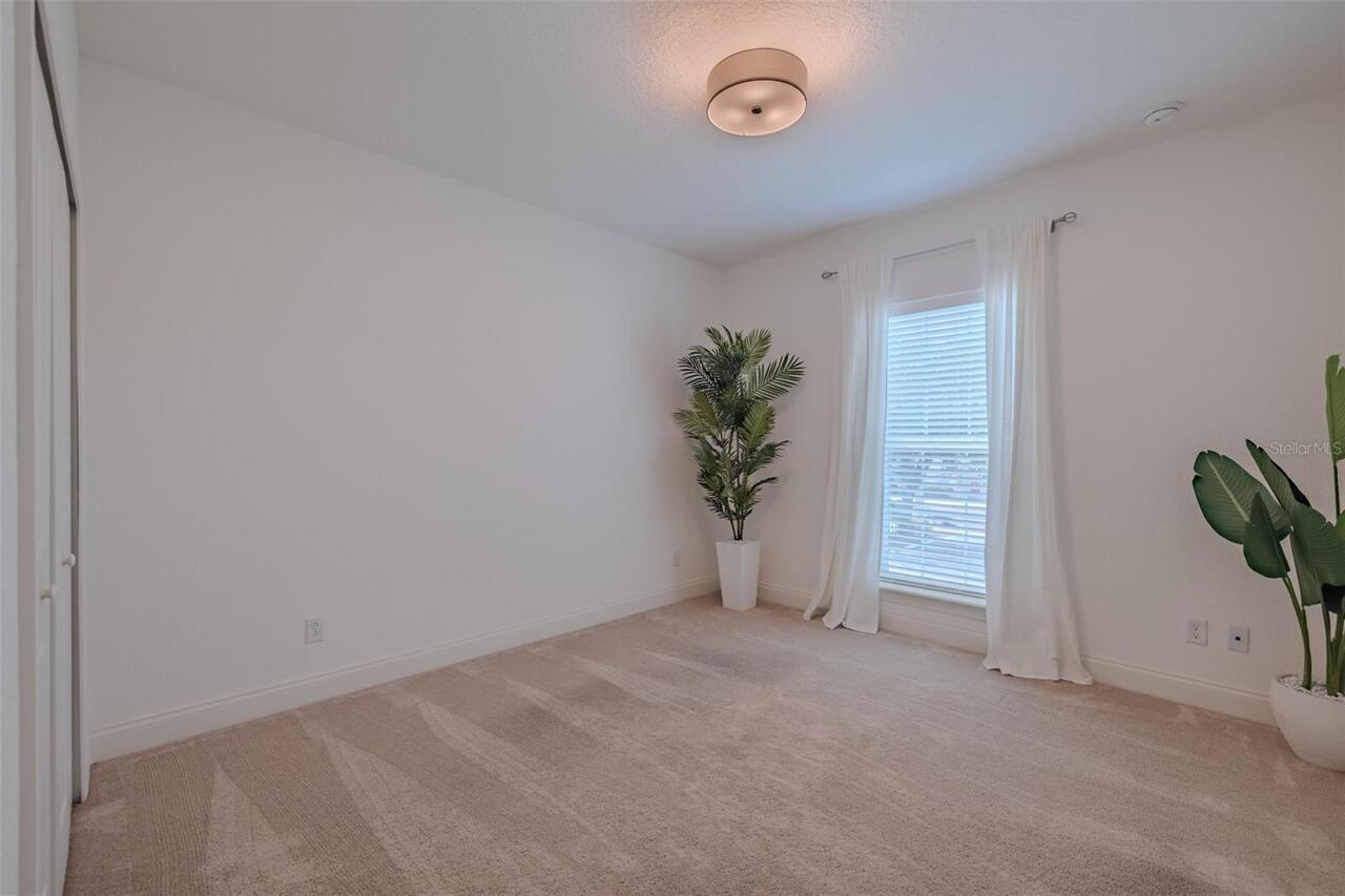 Listing Photo 37