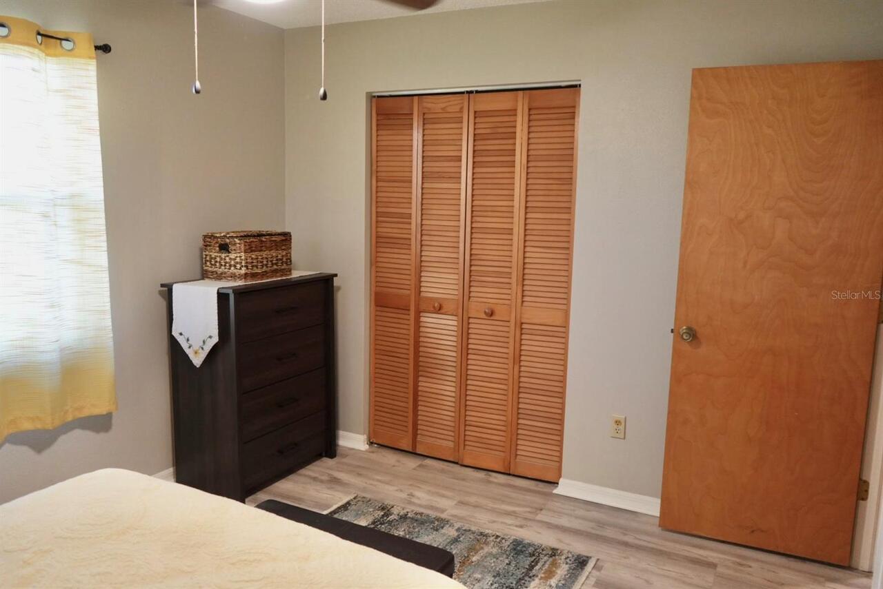 Listing Photo 14
