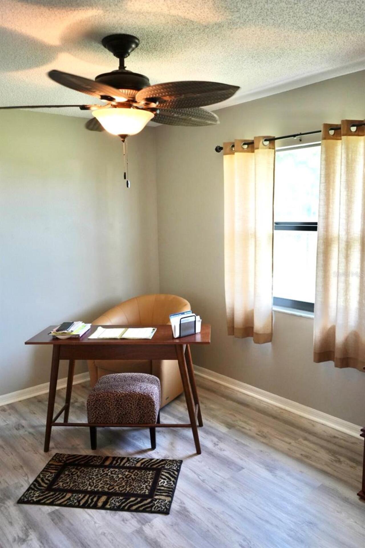 Listing Photo 18