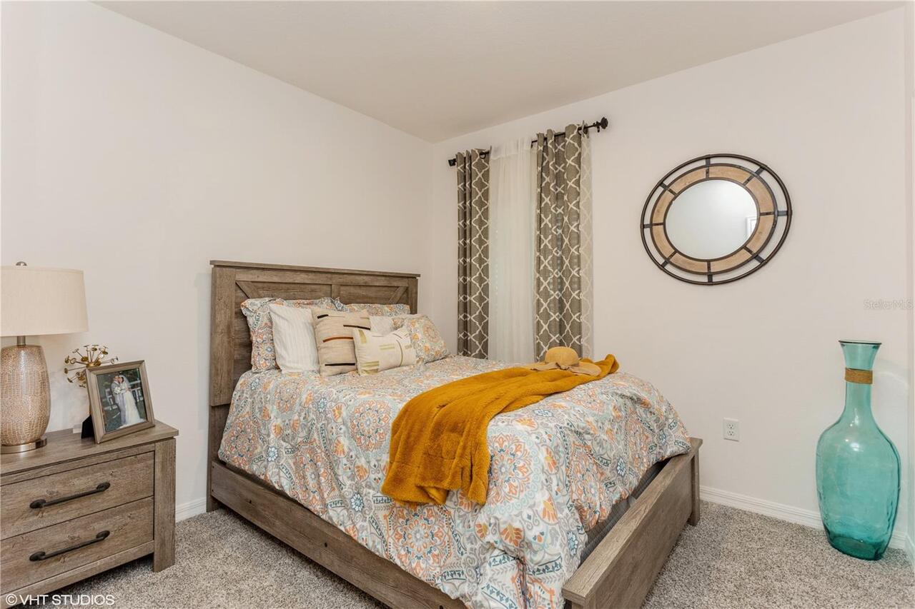 Listing Photo 10