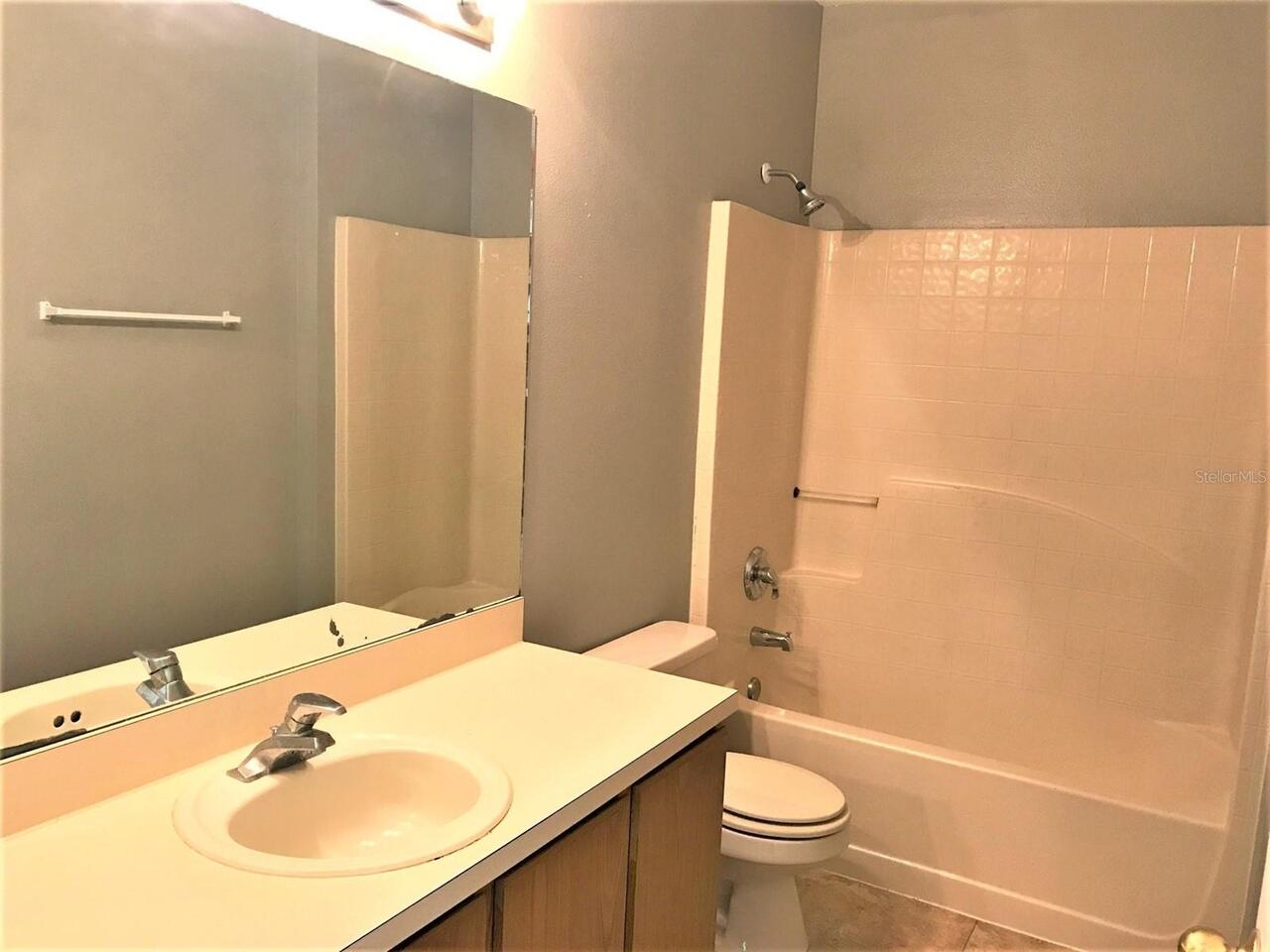 Listing Photo 12