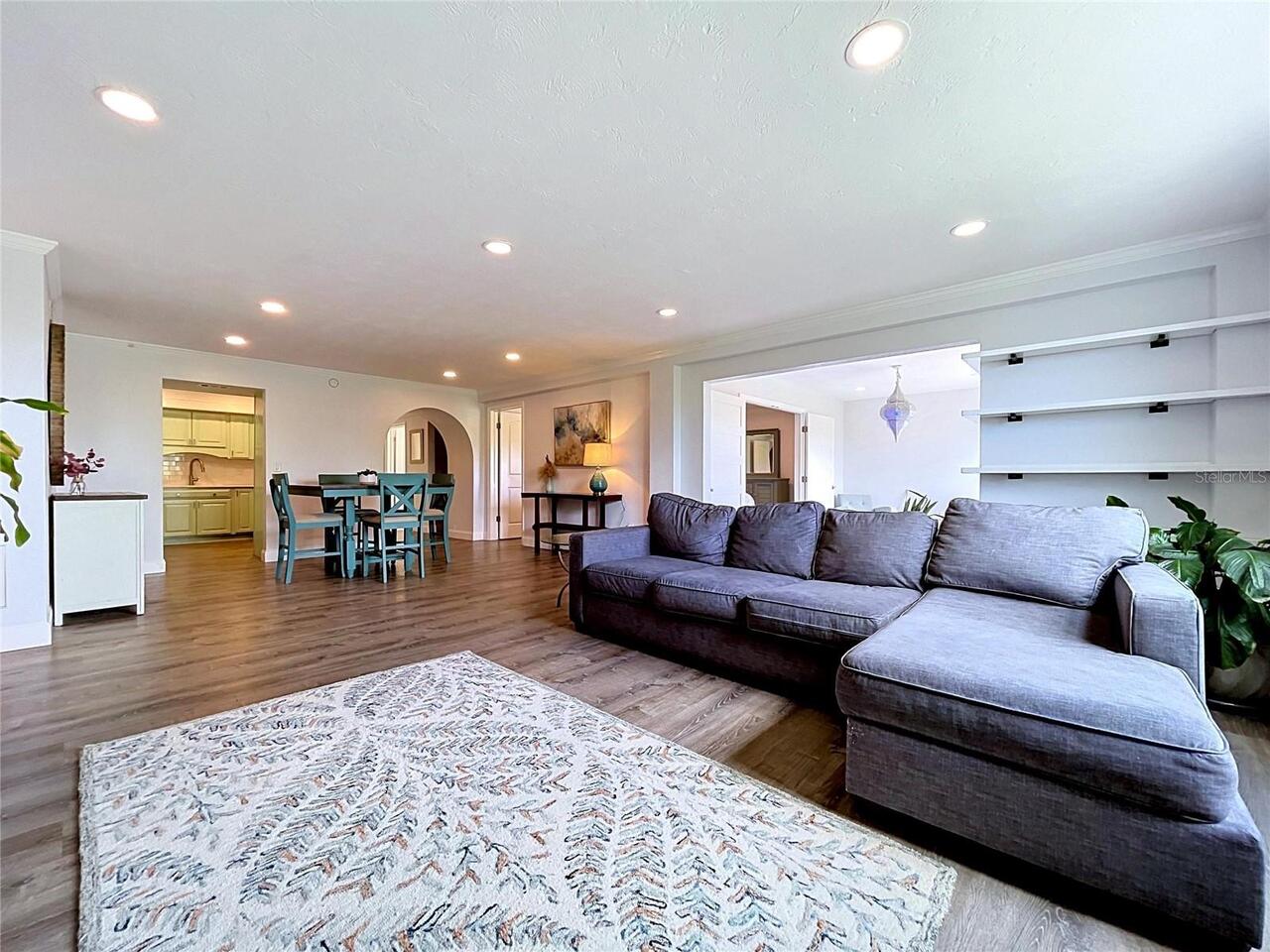 Listing Photo 7