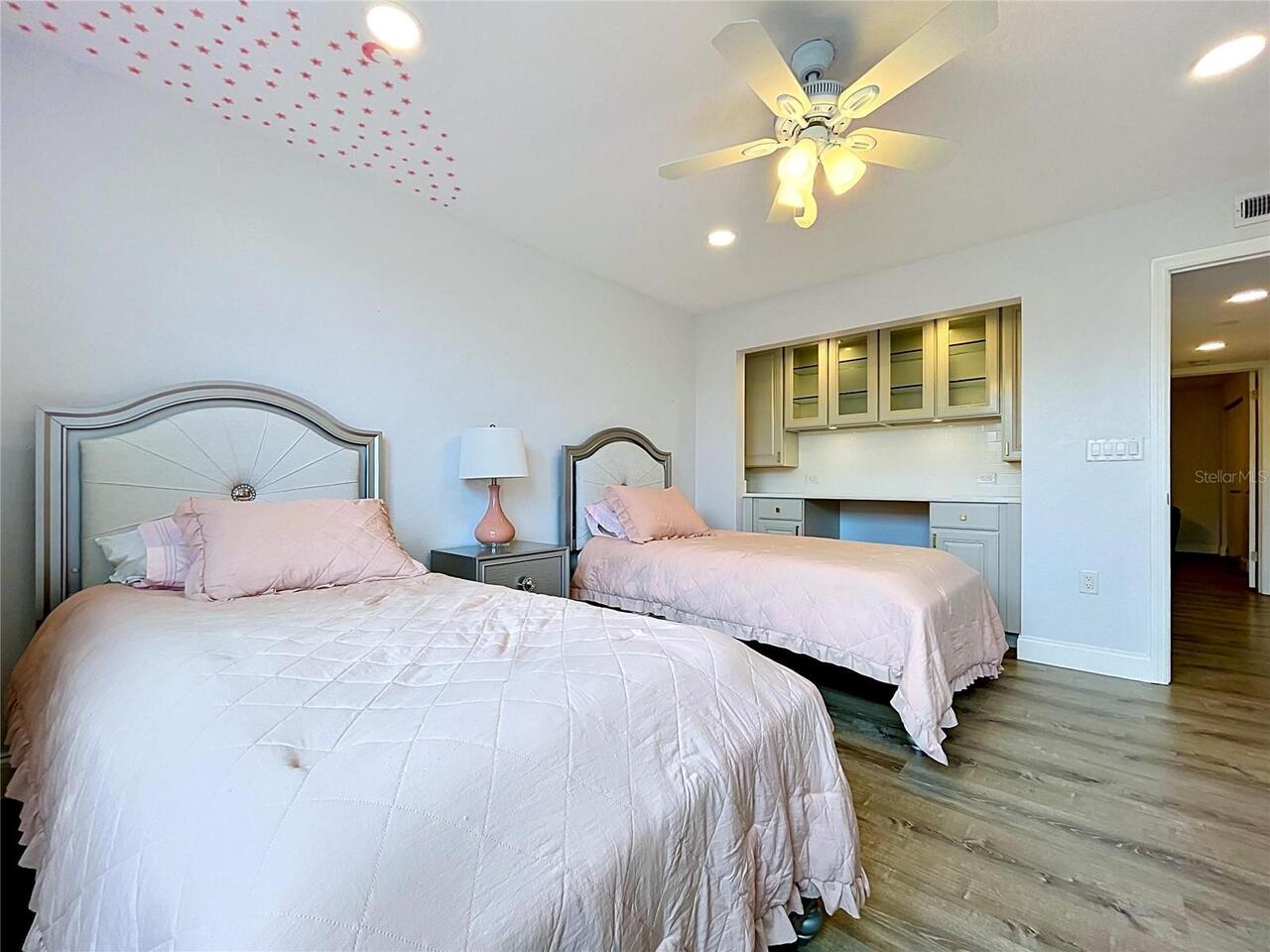 Listing Photo 29