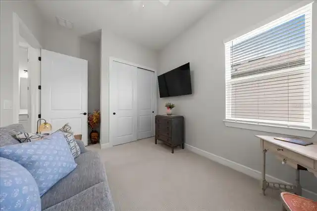 Listing Photo 32