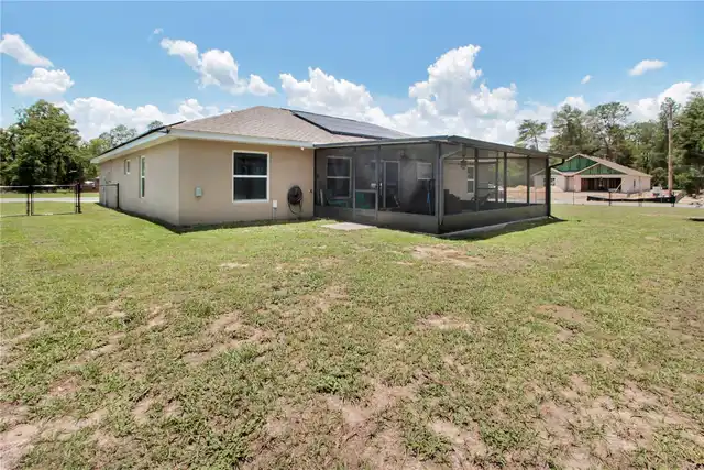 Listing Photo 17