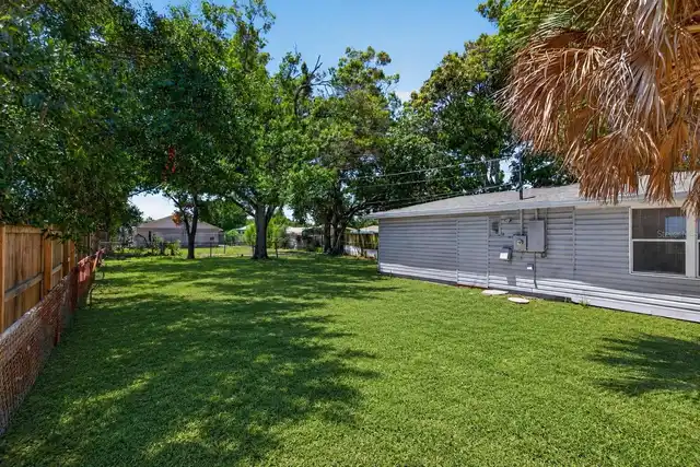 Listing Photo 25