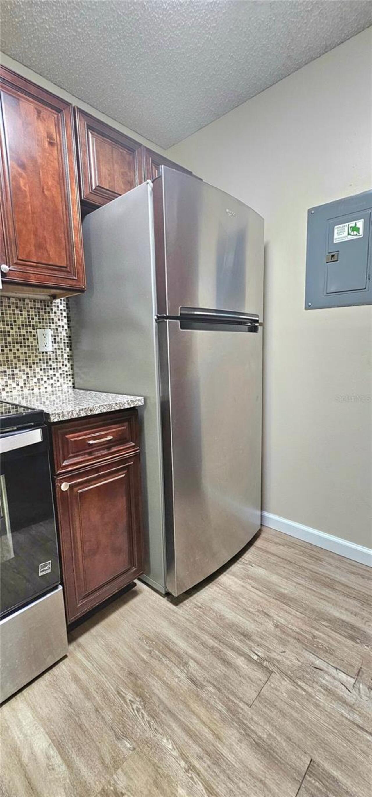 Listing Photo 16