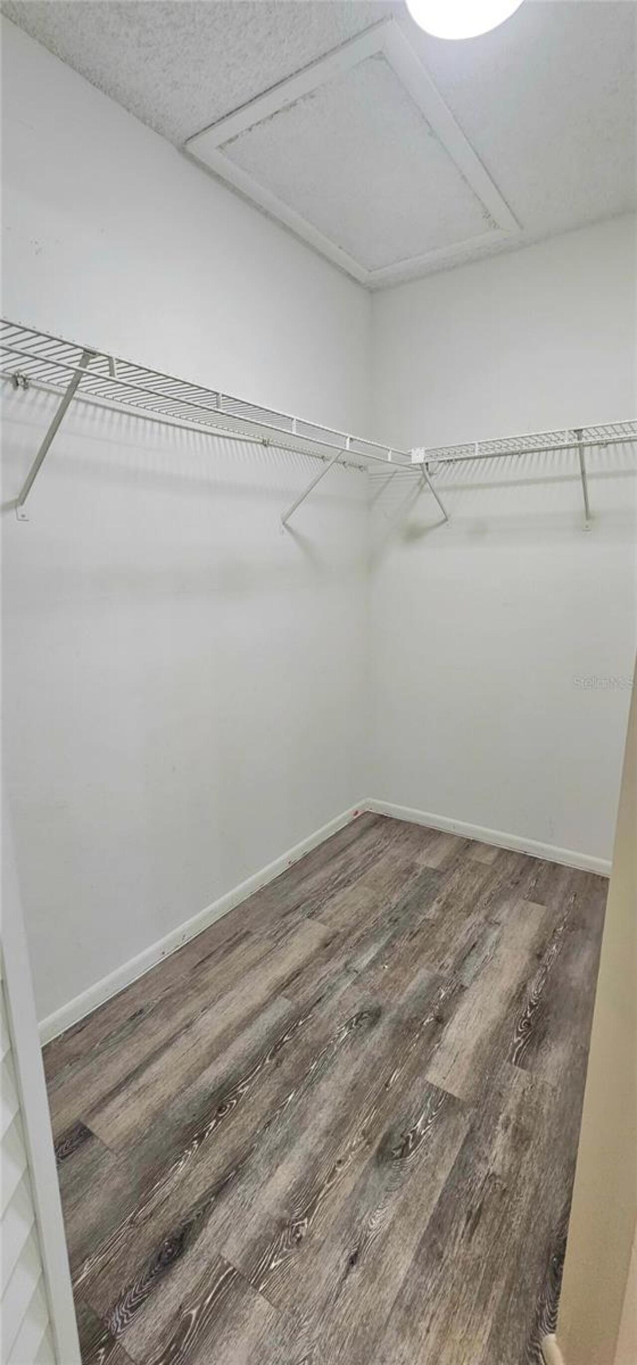 Listing Photo 24